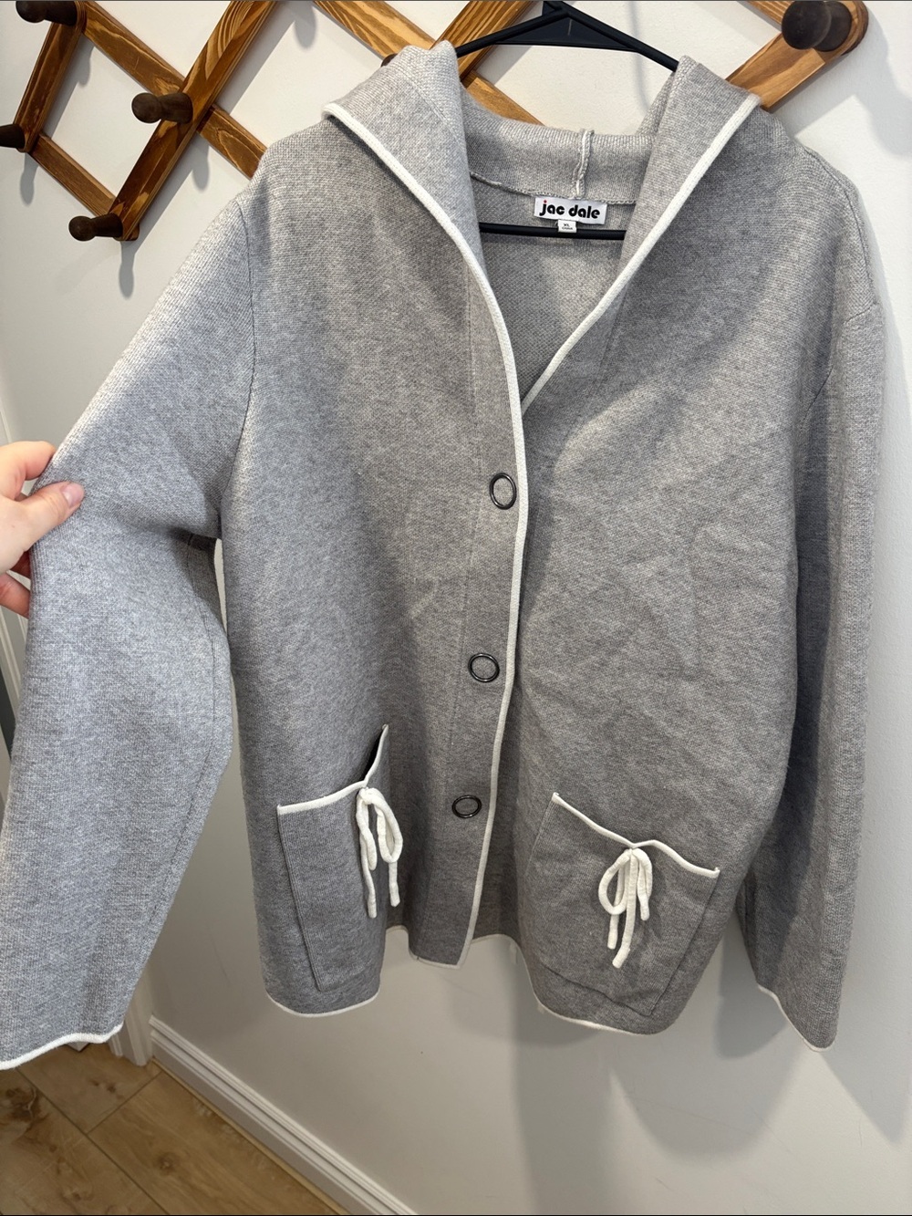 Jac Dale hooded grey cardigan with tie up details - Picture 4 of 10